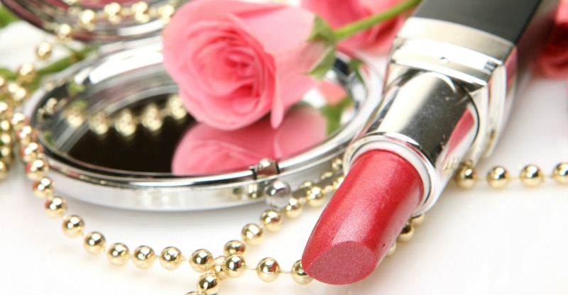 How to choose the right lipstick color for spring