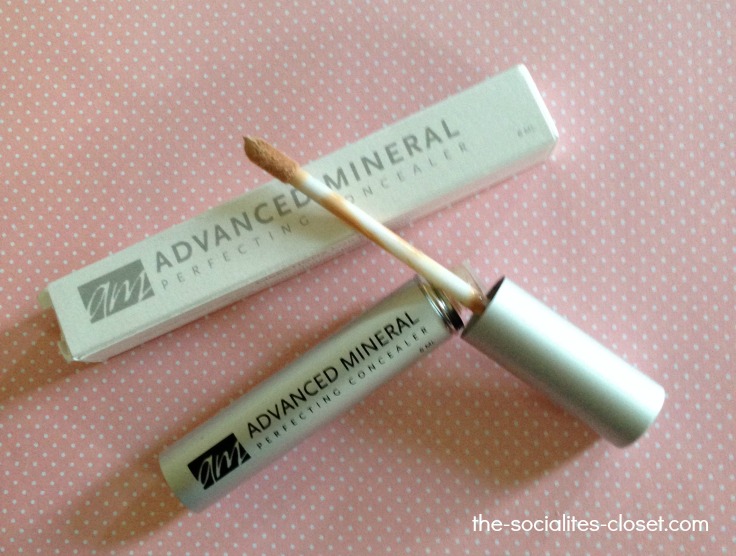 Advanced Mineral Perfecting Concealer Review