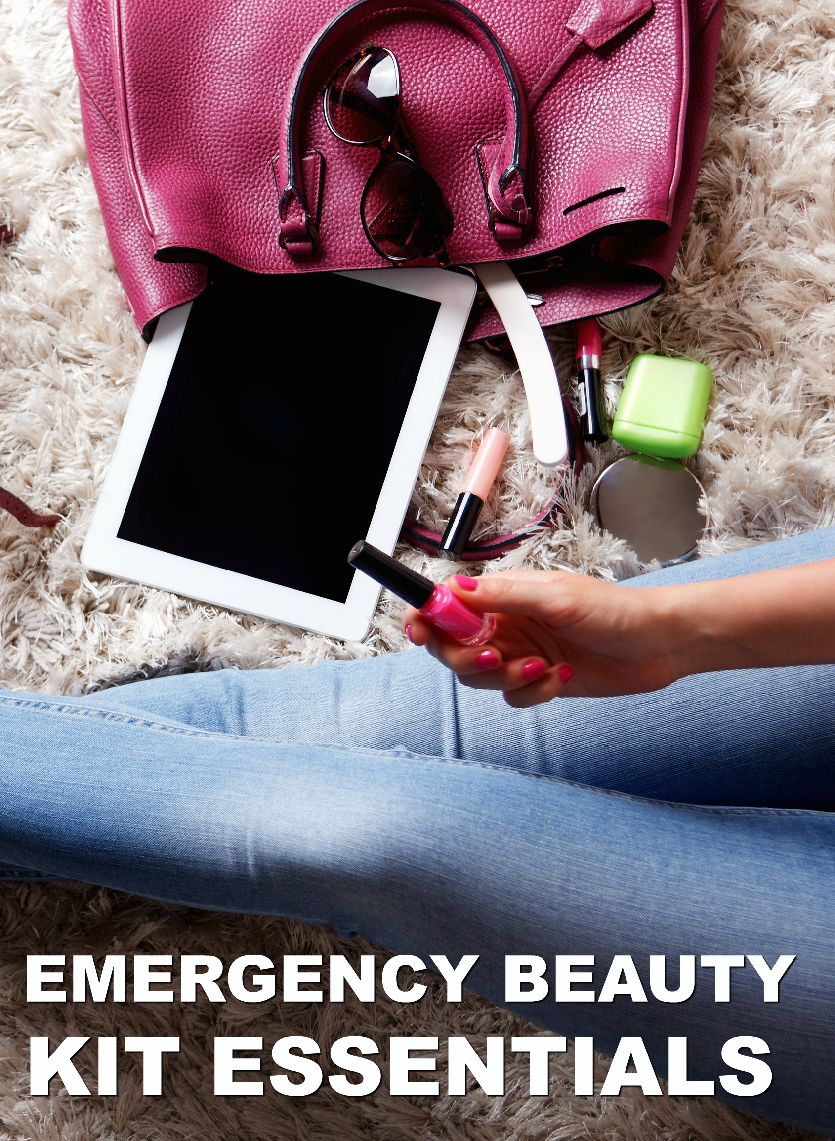 How to Make an Emergency Beauty Kit