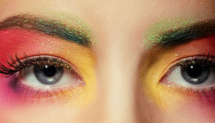 How to make eyeshadow brighter