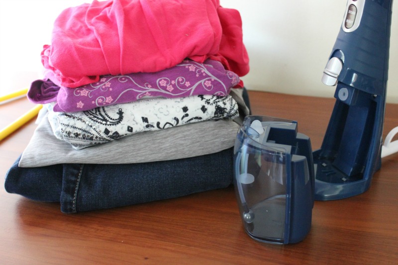 How to Use a Handheld Fabric Steamer the Right Way