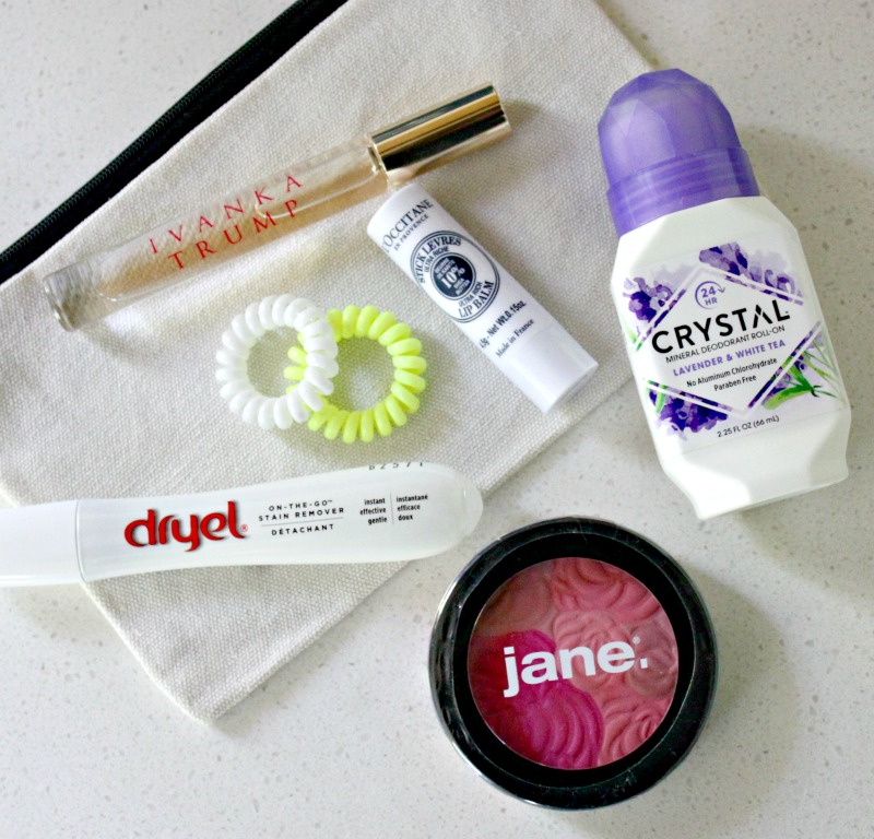 How to make an emergency beauty kit