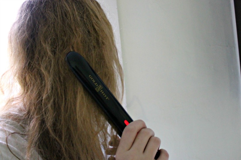 How to Achieve Straight, Flawless Hair at Home