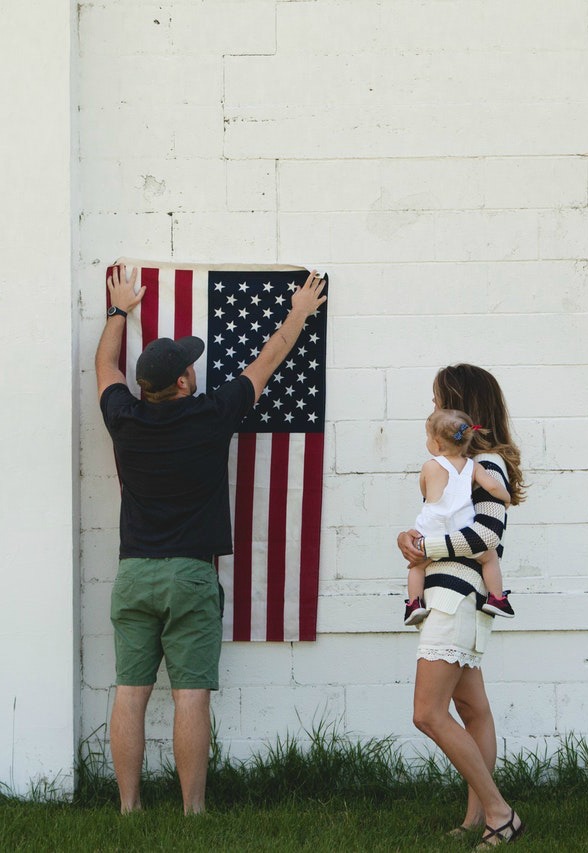 10 Things to Pack for a Trip Over July 4th