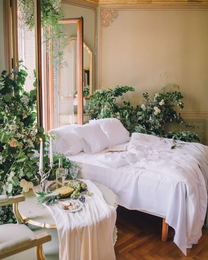 lavish bedroom with greenery