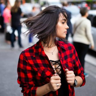 How to Wear a Flannel Shirt With Style This Fall