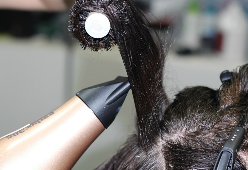 Simple Hair Blowout Tips Using a Round Brush