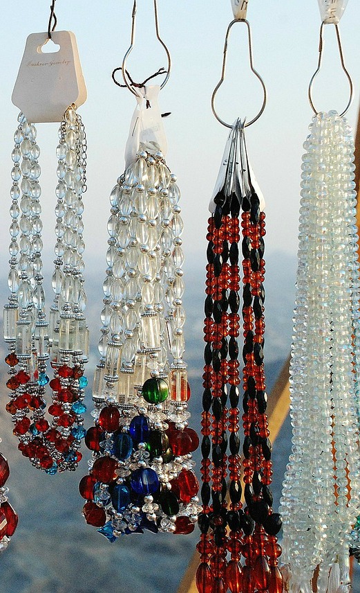How to Organize Your Jewelry to Prevent Tangles