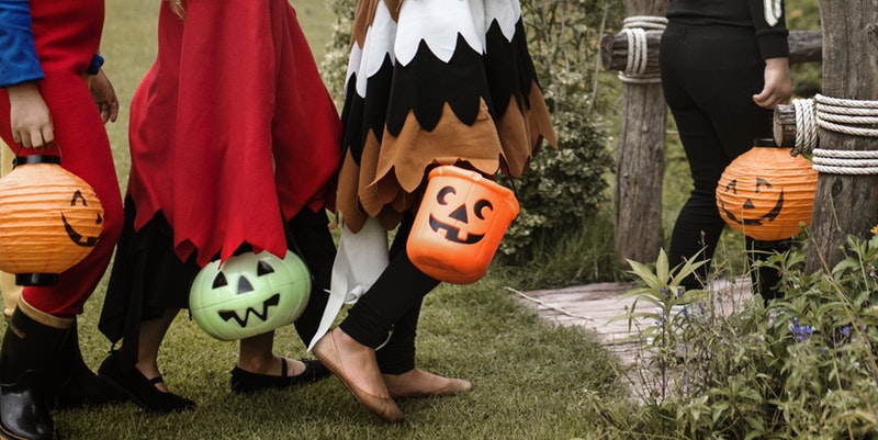 Safe Online Shopping Tips for Halloween and Beyond