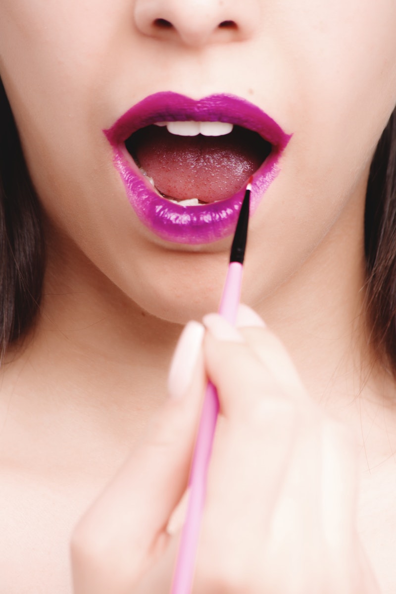 Tips For Choosing The Perfect Gloss For Your Lips