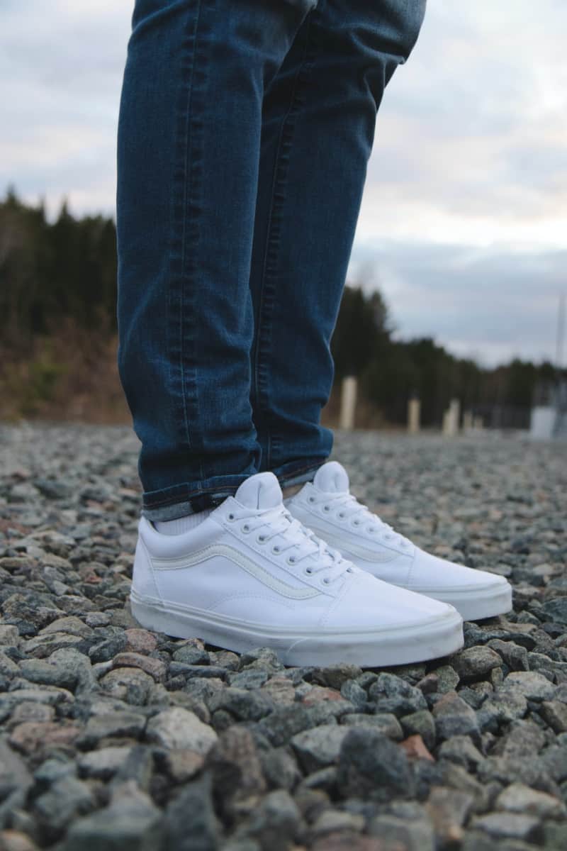 White shoes are the go-to shoe for summer, but yellowing stains can make them look dingy. Make your white sneakers sparkle again with these tips on how to remove yellow stains from white shoes before it turns into a permanent marker of dirt and grime!