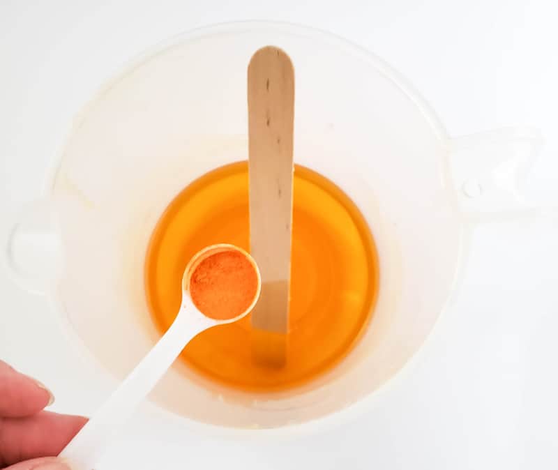 adding orange micah powder to the liquid ingredients