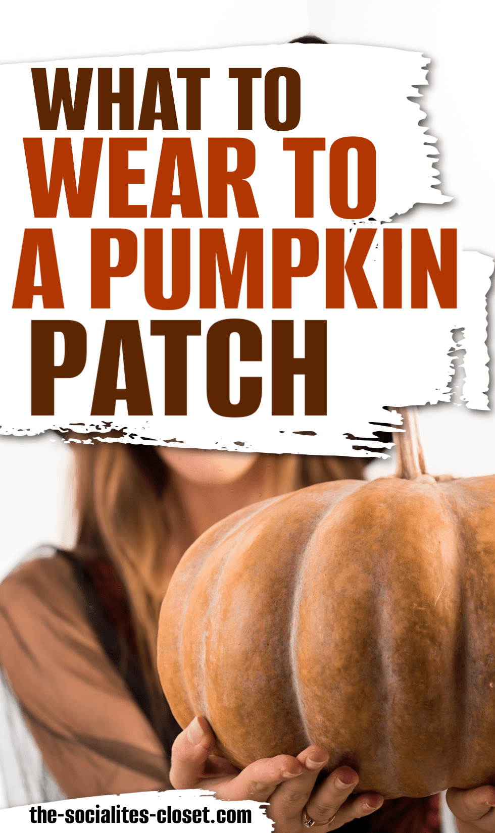 If you’re wondering what to wear to a pumpkin patch, check out these cute pumpkin patch ideas to wear when you go pumpkin picking.